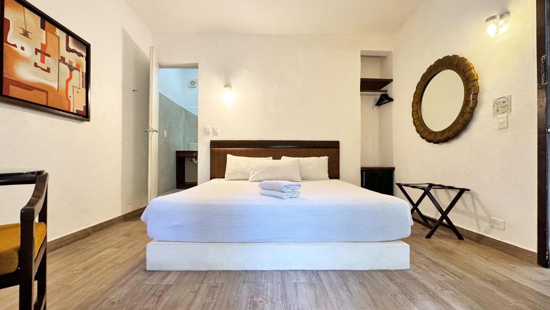 Siesta Fiesta Hotel Adults Only - 5Th Avenue Плайя-дель-Кармен Екстер'єр фото